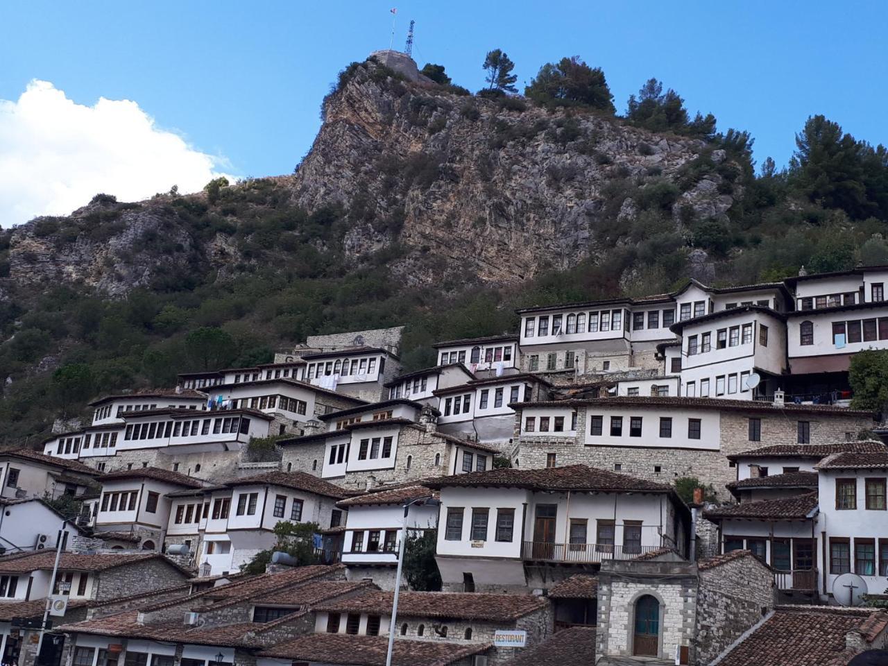 Hotel Omer The Ottoman House Berat Exterior photo